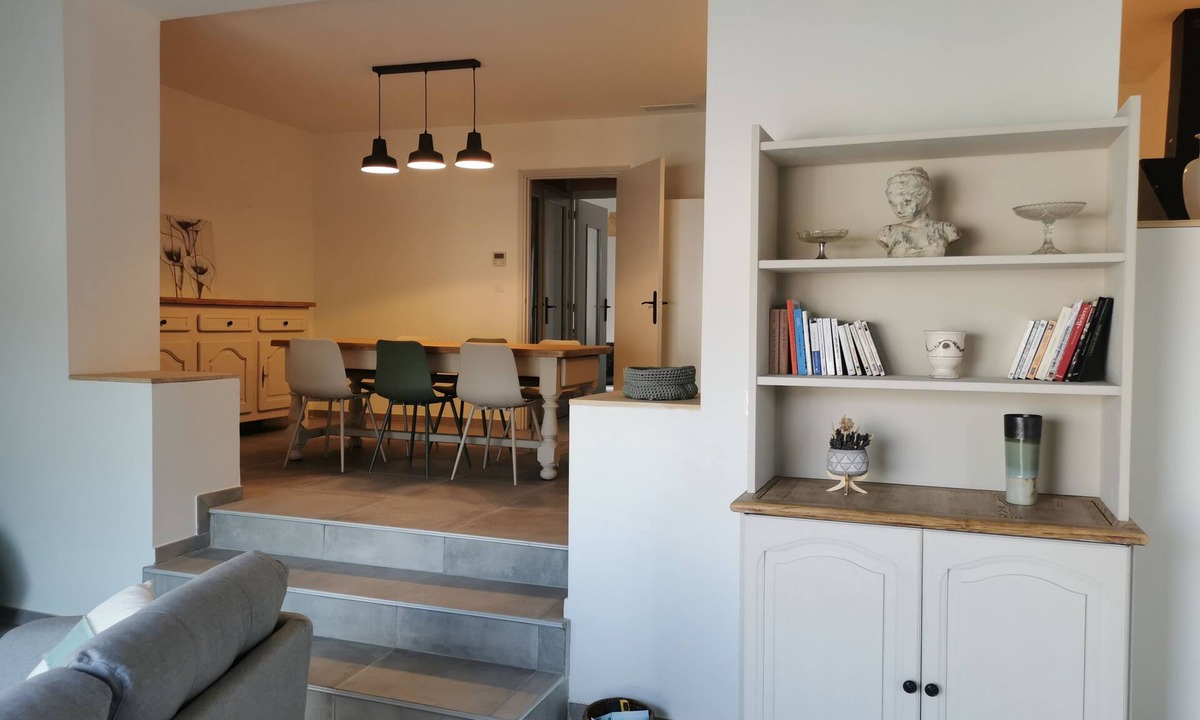 Corneilhan House | À l Ombre du Plaqueminier/kaki