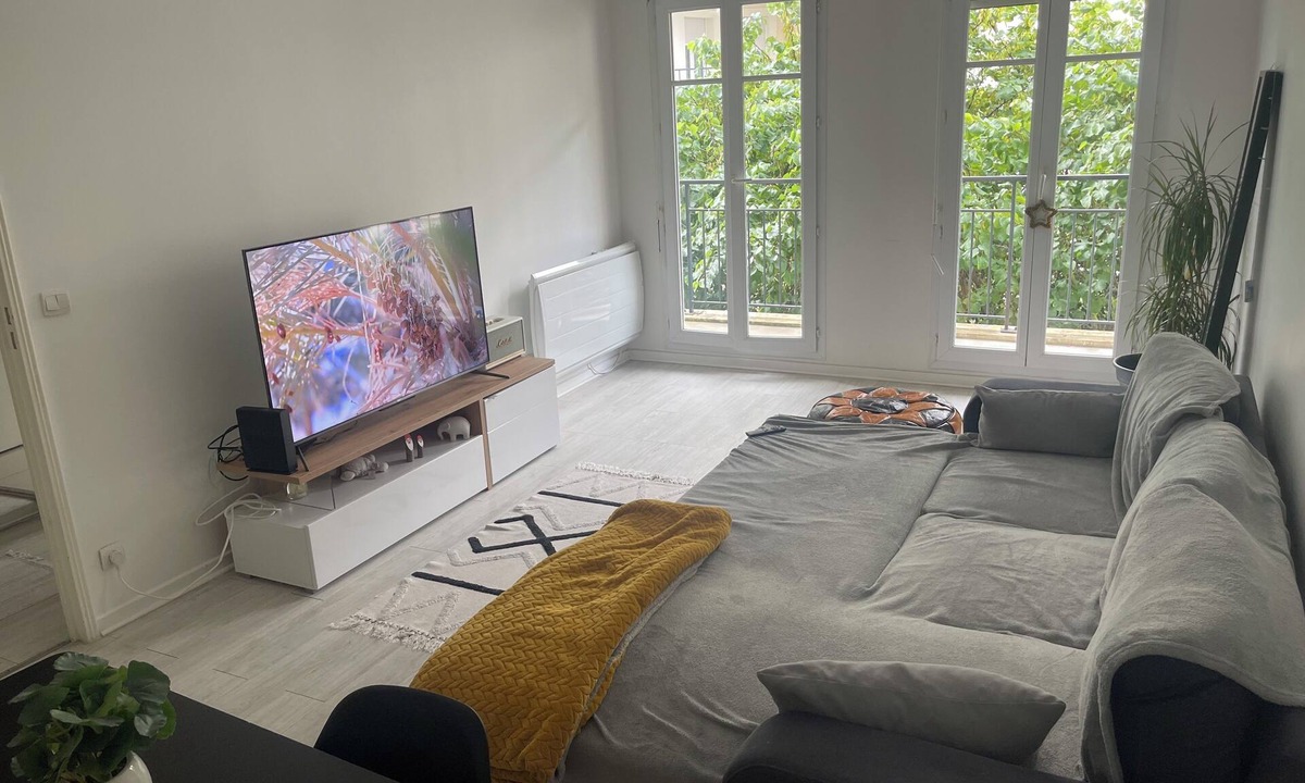 Deuil-la-Barre Apartment | à une Minute du RER ! Appartement Proche de Paris