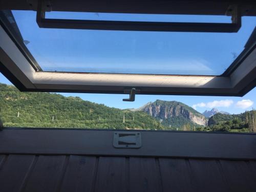 El Pueyo de Jaca Apartment | Ático dúplex con vistas