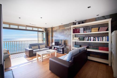 Torrevieja Apartment | Ático de Lujo en primera línea de mar