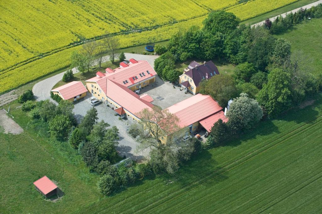 Solroed Municipality House | Åmarksgård Guesthouse