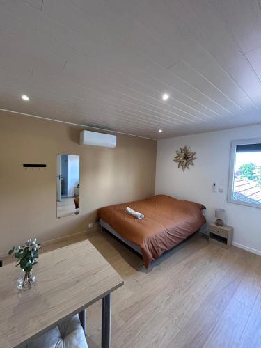 Cournon-dʼAuvergne Apartment | "émile"Cozy studio proche Zenith, A75