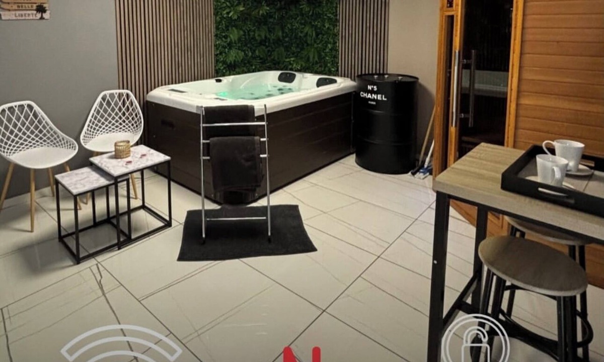 Denain House | Ô Saphir Spa - House N3