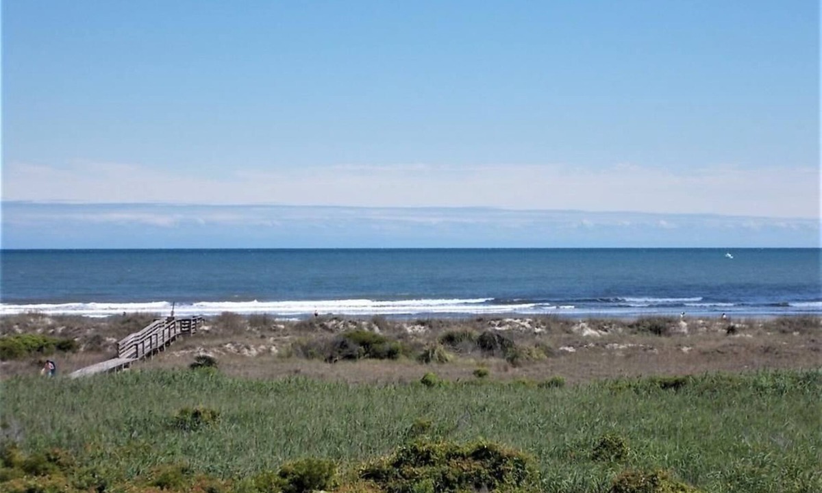 Sunset Beach House | 002W Longue Vue by Sunset Vacations