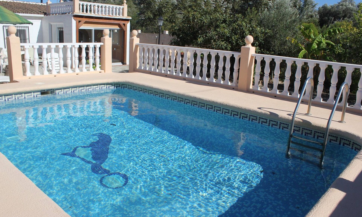 Les Deveses Villa | 004 Villa Cirera