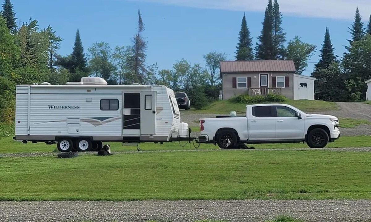 Stewartstown RV Rental | 07) The RV Campsite 3
