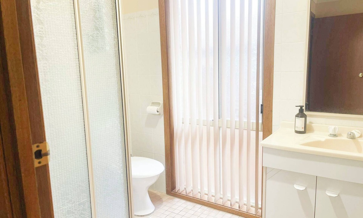 Bourkelands House | 1/1 Overdale Drive, Bourkelands