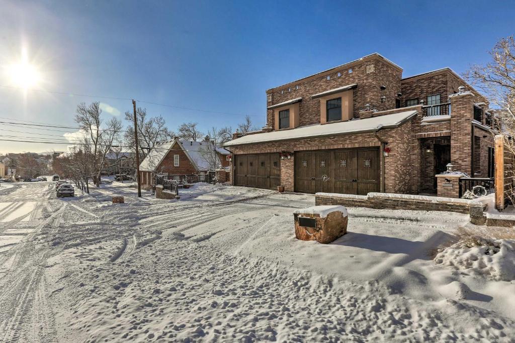 Golden House | 1/2 Mi to Dtwn: Golden Gem w/Patios!