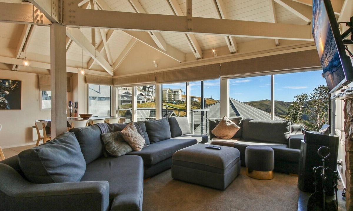Hotham Heights Ski Chalet | 1-8 Hot Plate - Mt Hotham