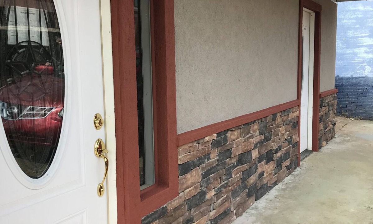 Hemphill Apartment | 1 bed/1 bath apartment downtown Hemphill Side A