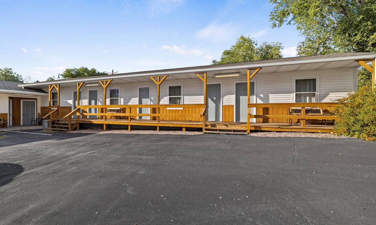 Moorcroft Apartment | 1 bed, 1 bath, Studio Aparment #10 Moorcroft, WY