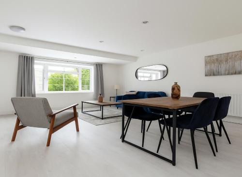 Osterley Apartment | 1 Bed Flat near Syon Park