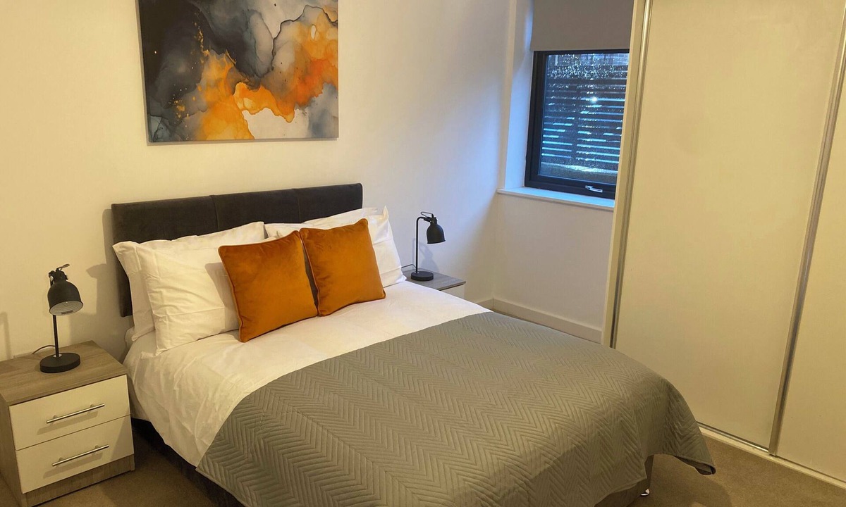 Swindon Apartment | 1‑Bed Flat with Easy Access to Bath & Bristol