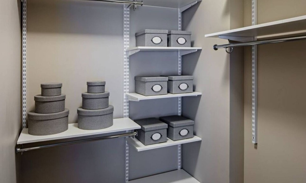 Kings Point Apartment | 1 bed Great Neck Apt