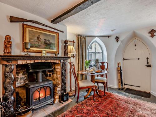 Nether Stowey House | 1 Bed in Nether Stowey 95168