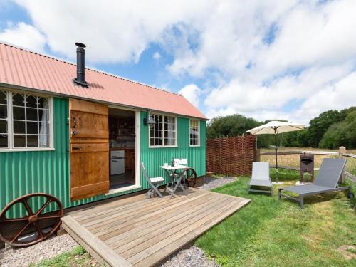 Clayton House | 1 Bed in Poynings 90450