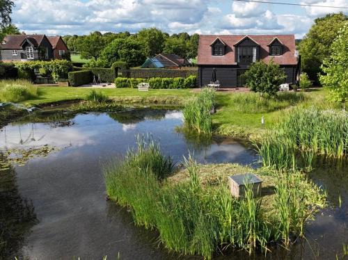 Alfold House | 1 Bed in Rudgwick 86961