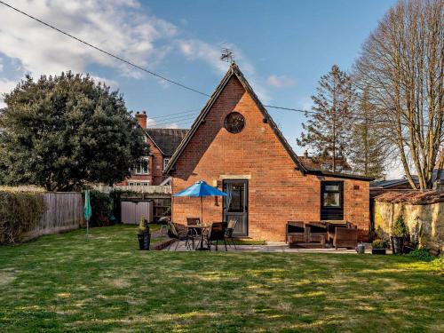 Sturminster Newton House | 1 Bed in Sturminster Newton TOLDC