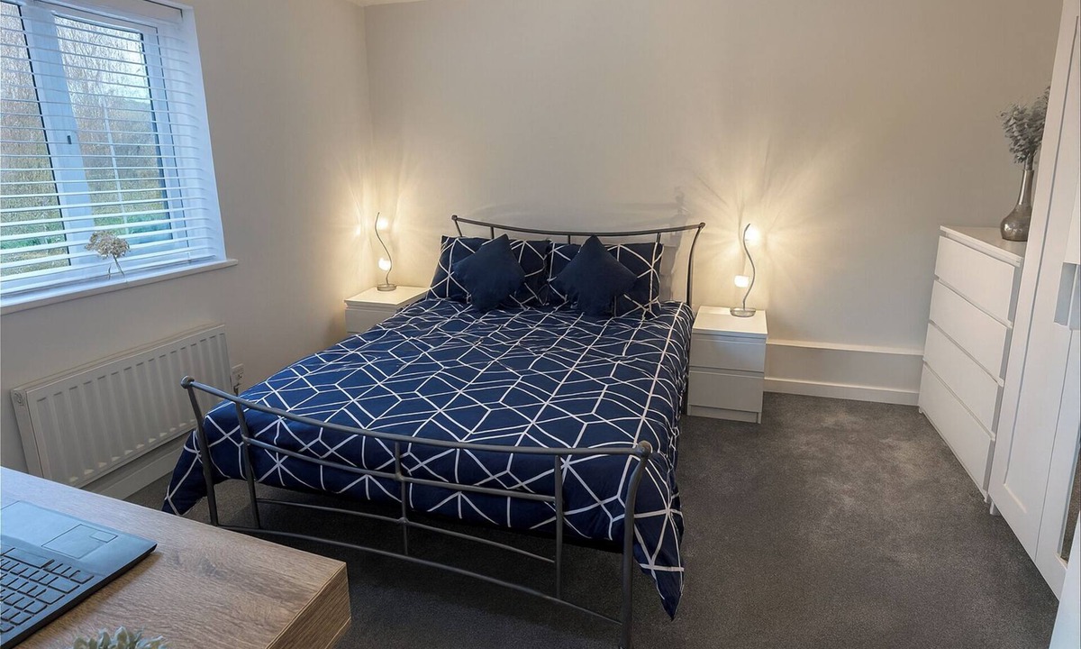 East Hagbourne House | 1 Bed-Sleeps 4-Garden-Free Parking