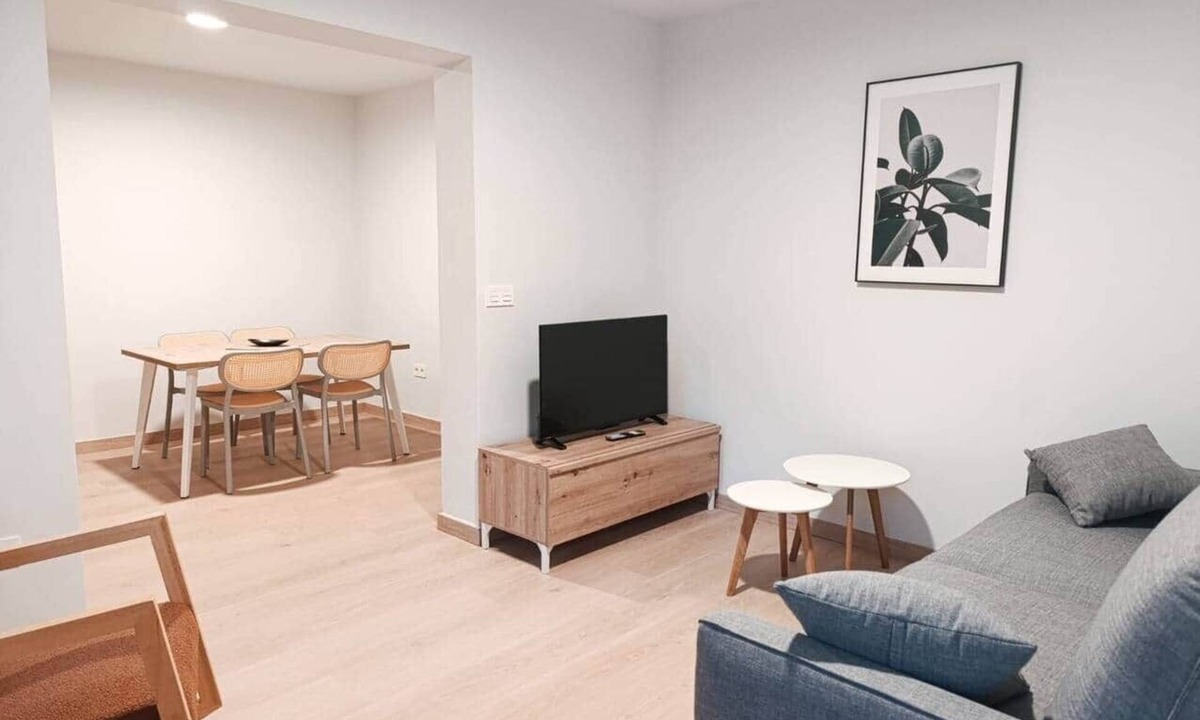 Santa Liestra y San Quilez Apartment | 1 bedroom apartment AT1
