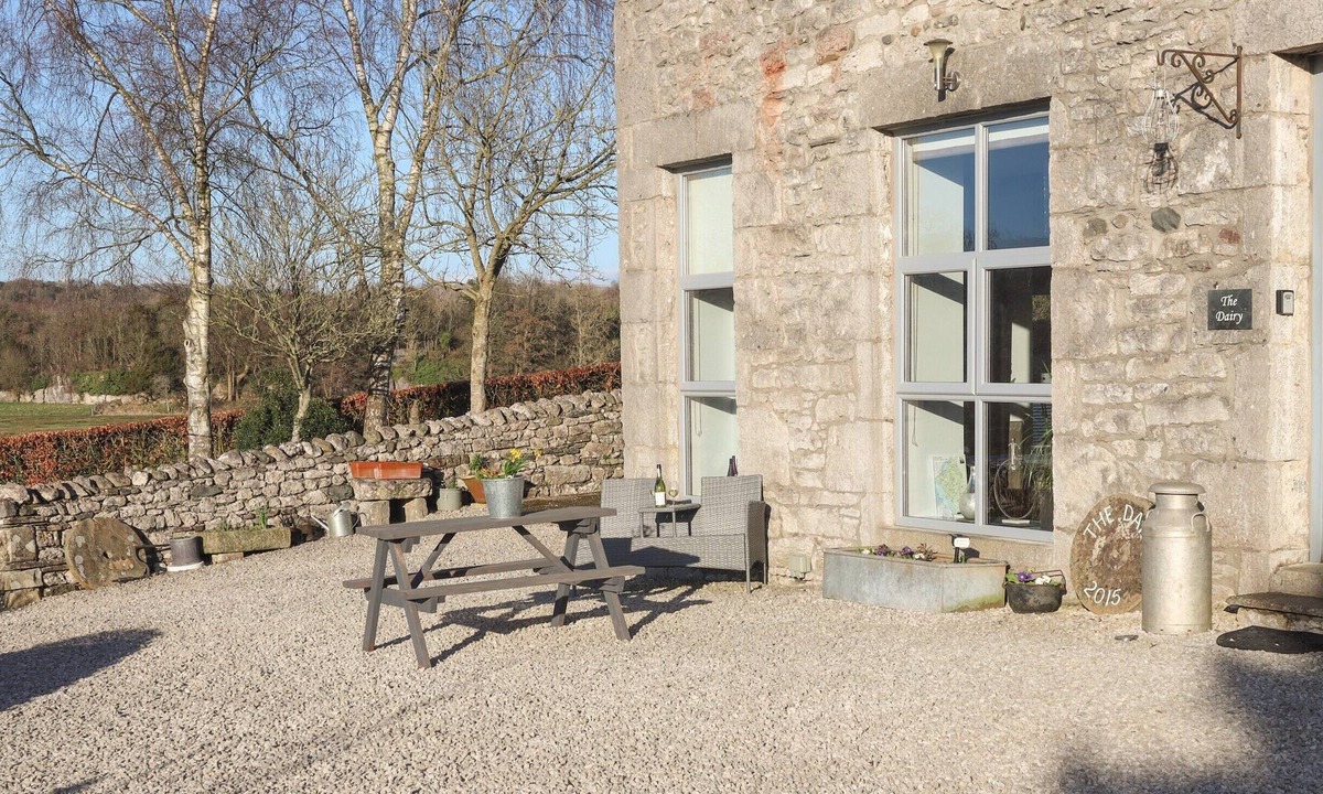 Meathop House | 1 bedroom accommodation in Arnside and Silverdale