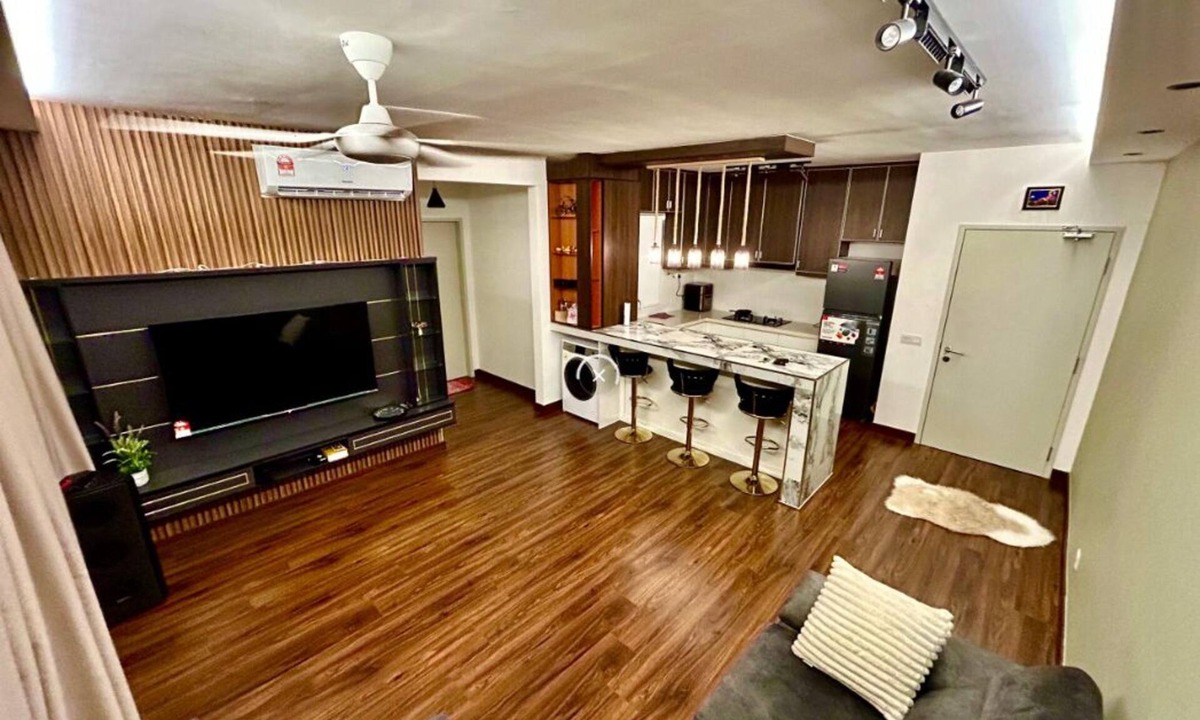 Jenjarom Apartment | 1-bedroom apartment with fully AC unit