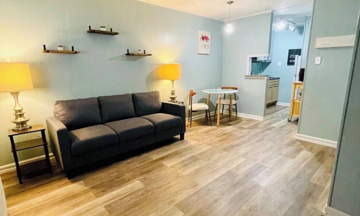 Waco Apartment | 1 bedroom/1 bathroom- great for long term guests
