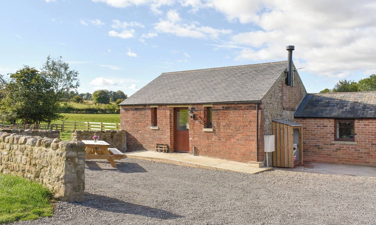 Newton le Willows Cottage | 1 bedroom accommodation in Newton Le Willows