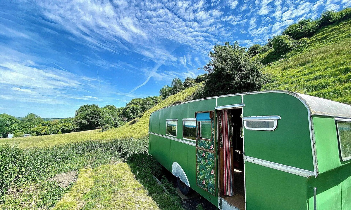 Cliffe Pypard Cottage | 1 bedroom accommodation in Clyffe Pypard