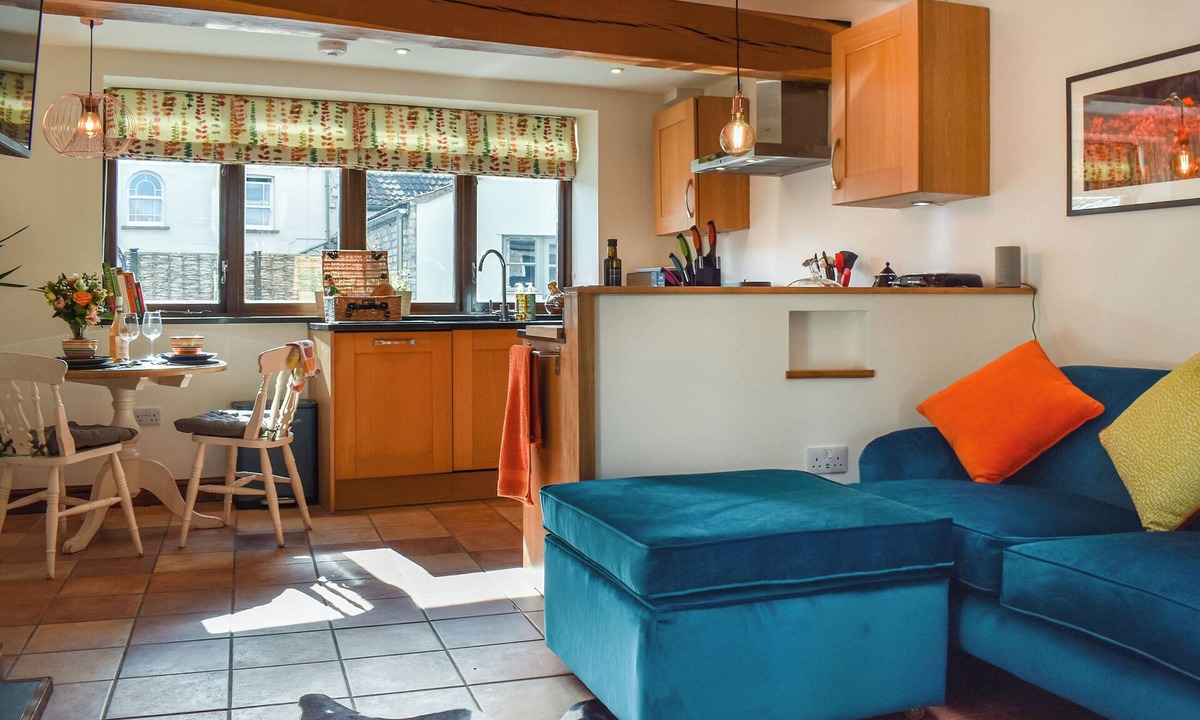 Lower Godney Cottage | 1 bedroom accommodation in Lower Godney