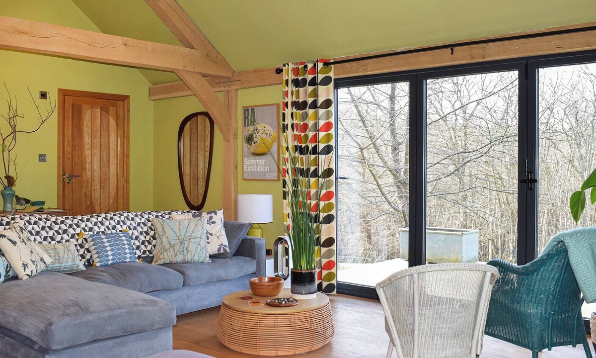 Heathfield Cottage | 1 bedroom accommodation in Heathfield