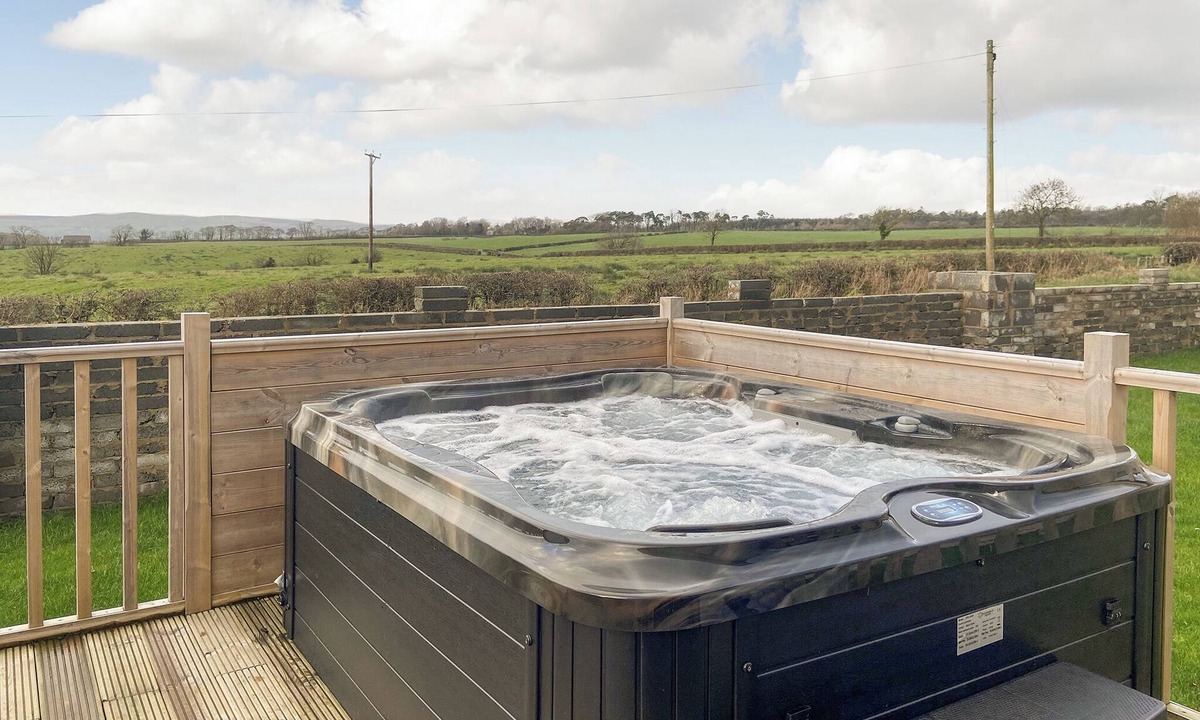 Kilwinning Cottage | 1 bedroom accommodation in Kilwinning