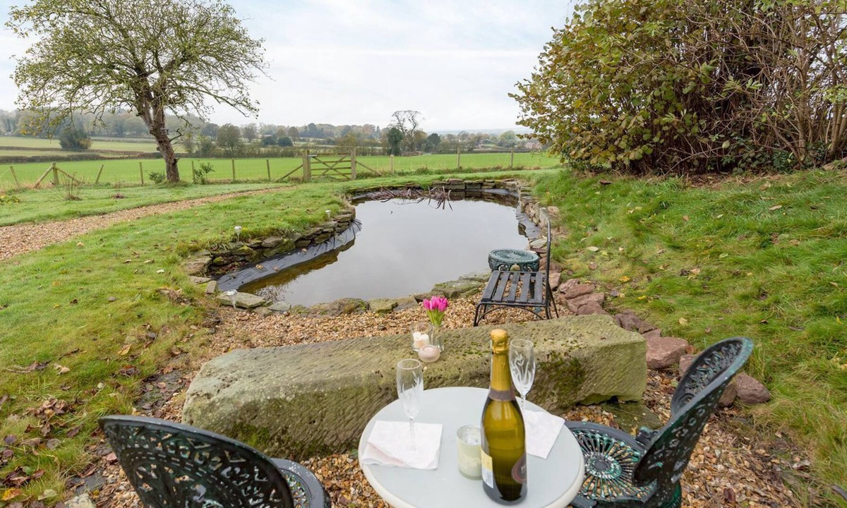 Loppington Cottage | 1 bedroom accommodation in Shrewsbury