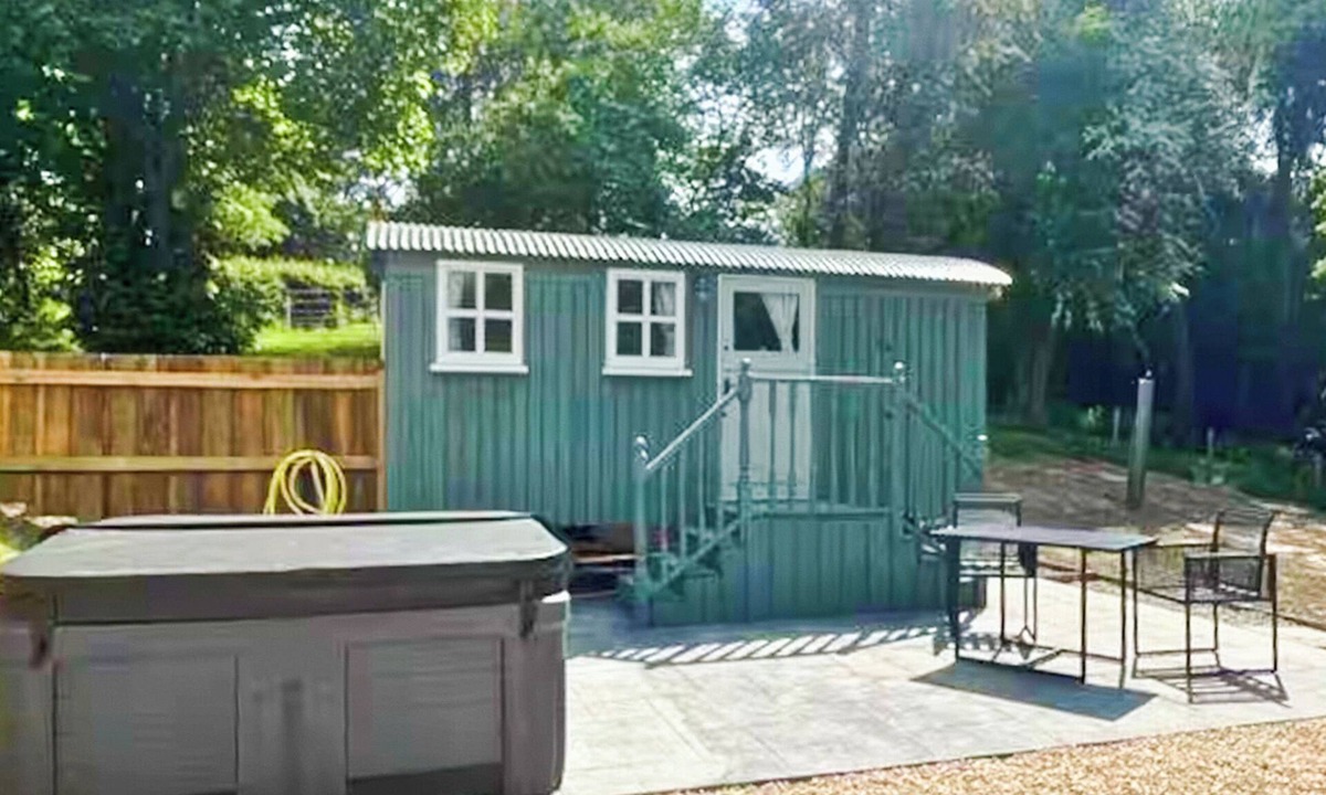 Halfway House Cottage | 1 bedroom accommodation in Shrewsbury