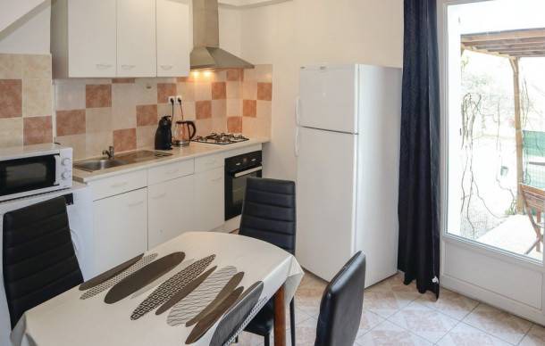 Sablet House | 1 bedroom accommodation in Sablet
