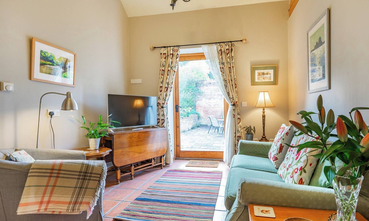 Ellesmere Cottage | 1 bedroom accommodation in Ellesmere