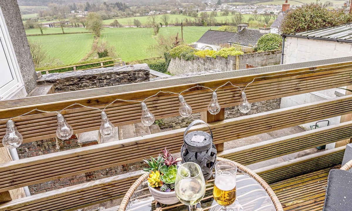 Pentrefelin Cottage | 1 bedroom accommodation in Llandeilo