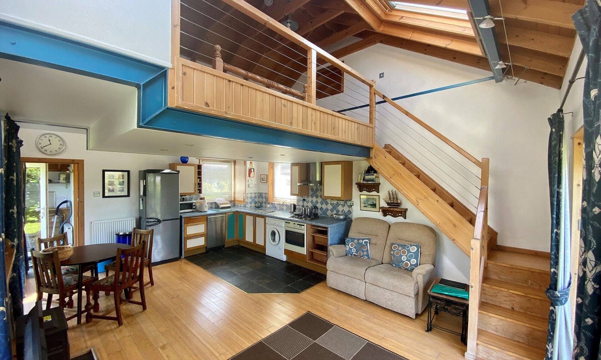 Lochmaddy Cottage | 1 bedroom accommodation in Lochmaddy