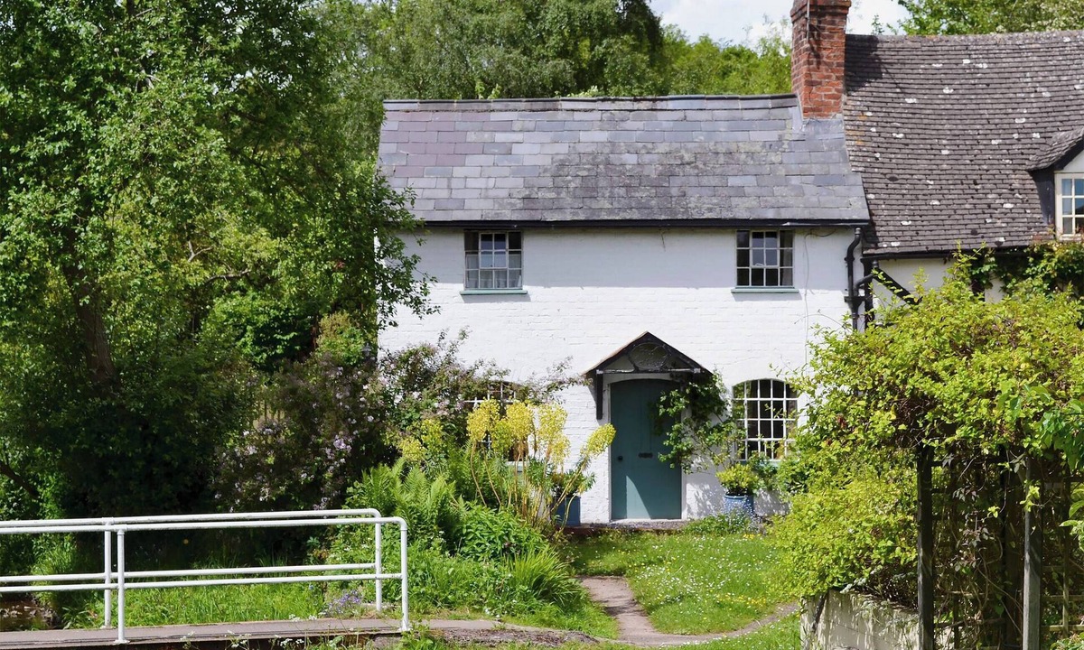 Westbrook Court Cottage | 1 bedroom accommodation in Eardisley