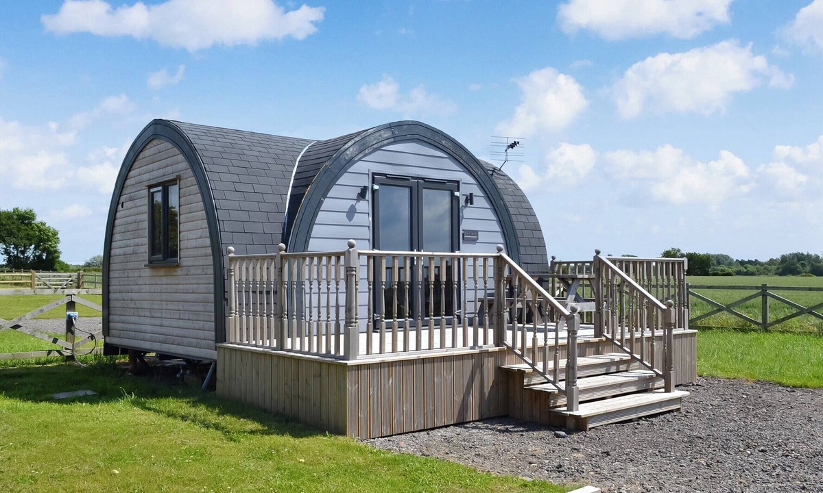 Kirk Sandall Cottage | 1 bedroom accommodation in Hatfield