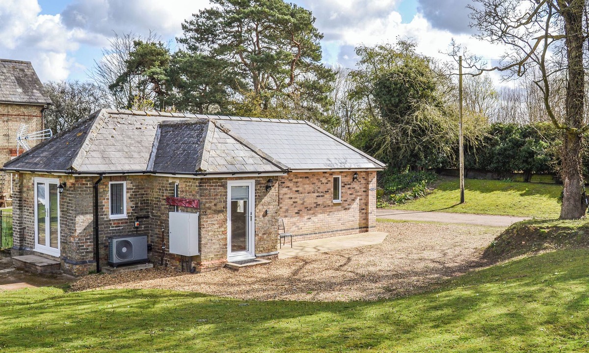 Cawston Cottage | 1 bedroom accommodation in Cawston