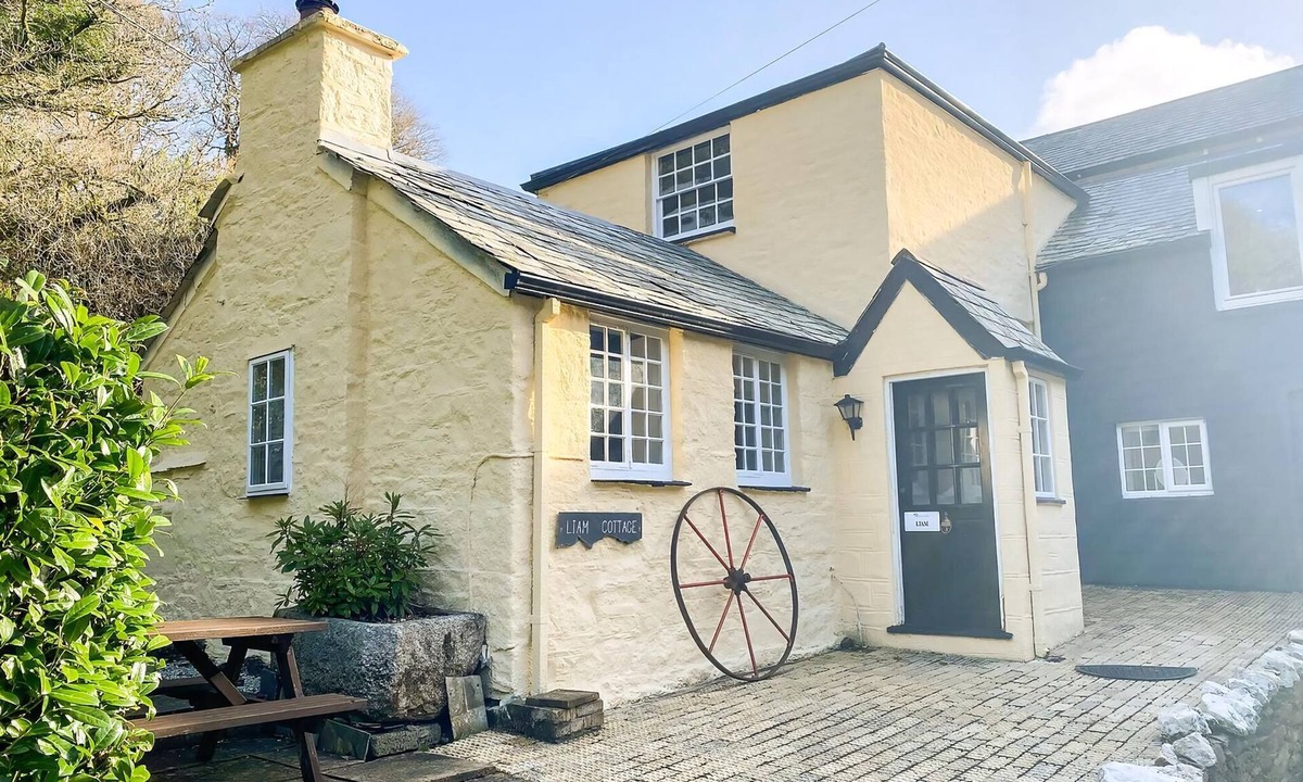 Liskeard Cottage | 1 bedroom accommodation in Liskeard