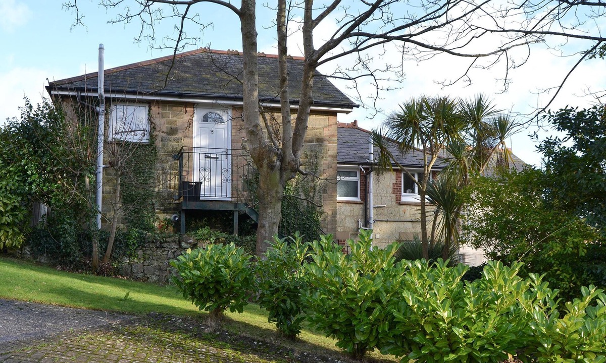 Shanklin Cottage | 1 bedroom accommodation in Shanklin