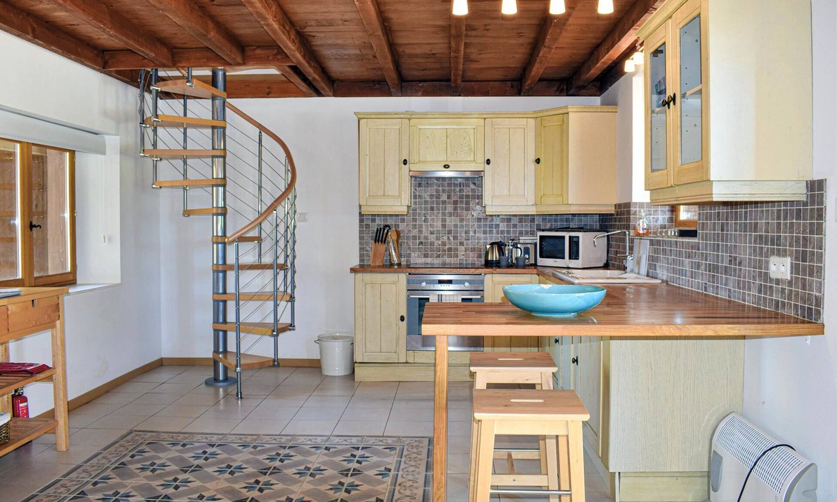 Tasque House | 1 bedroom accommodation in Tasque