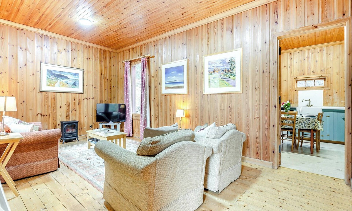 Ballater Cottage | 1 bedroom accommodation in Braemar