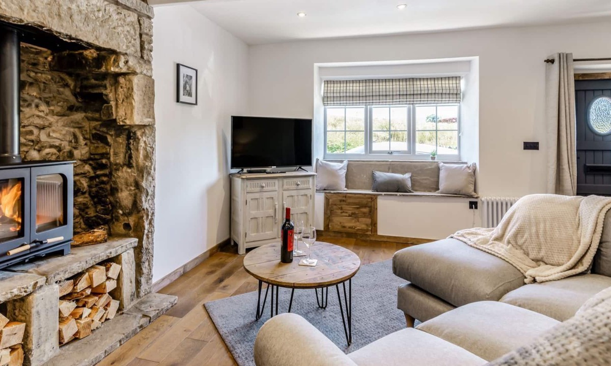 Winewall Cottage | 1 bedroom accommodation in Colne