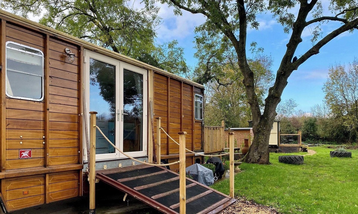 Seend Cottage | 1 bedroom accommodation in Seend