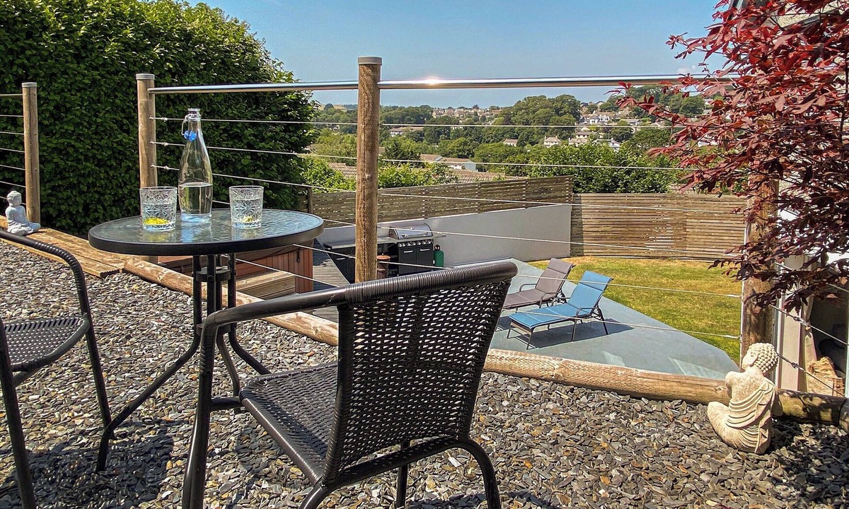 Truro Cottage | 1 bedroom accommodation in Truro