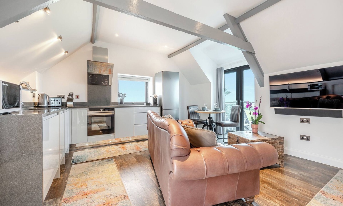 Widemouth Bay Cottage | 1 bedroom accommodation in Bude