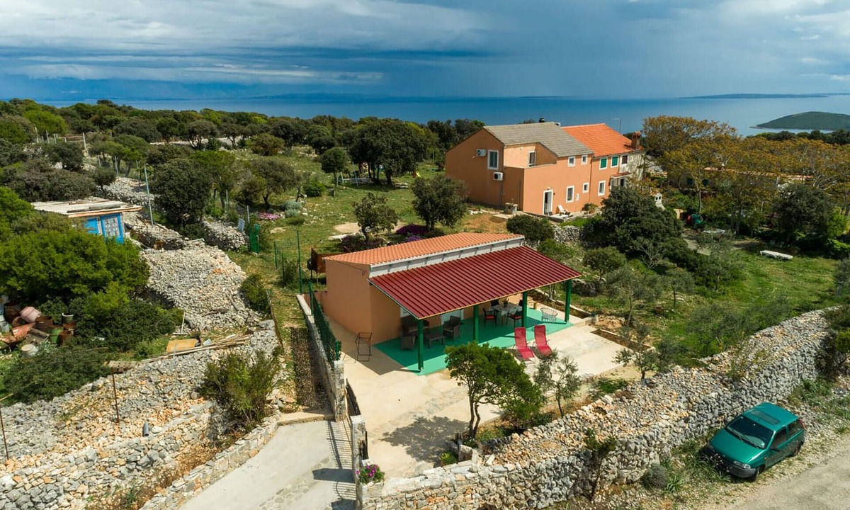 Veli Losinj House | 1 bedroom amazing home in Veli Losinj